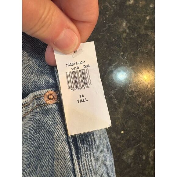 Old Navy Women's Distressed Curvy Extra Hi-Rise Skinny Jeans 14 Tall NWT - Picture 11 of 11